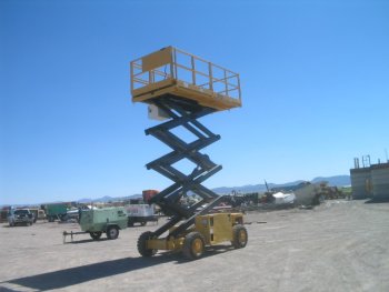 ASCENSOR TIPO TIJERA